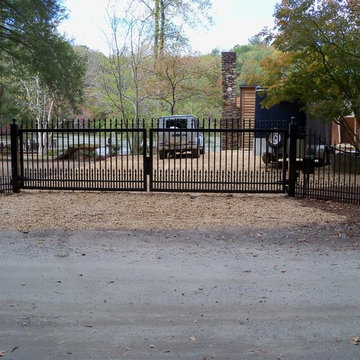 Driveway gates
