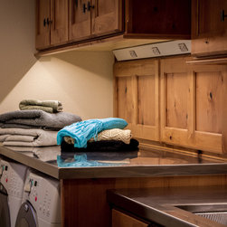 Under Cabinet Lighting - Undercabinet Lighting