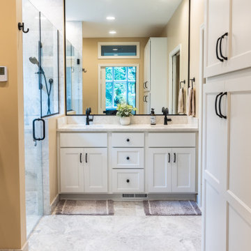 Bright Owners Suite + Laundry