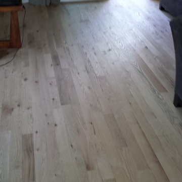 Hardwood Floor Install