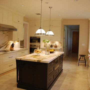 Grand Pinecrest Inset Kitchen