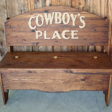 Cowboy Place Rustic Trunk Bench