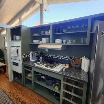 Kim Kitchen Retrofit and New Custom Island
