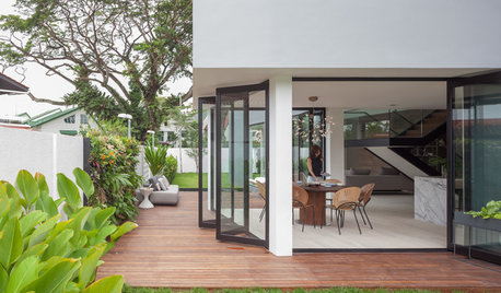 Houzz Tour: A Minimalist Home in Singapore Connects With Nature