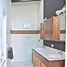 Twin Palms Bathroom