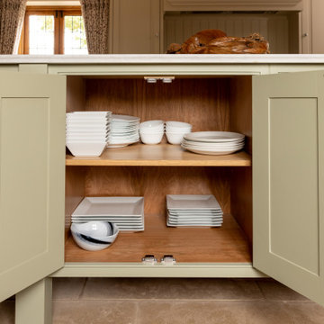 Traditional Shaker Kitchen with Period Features