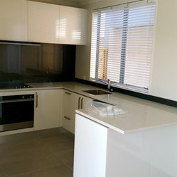 Stonefields - Poplar Venetian Blinds - Venetian Blinds