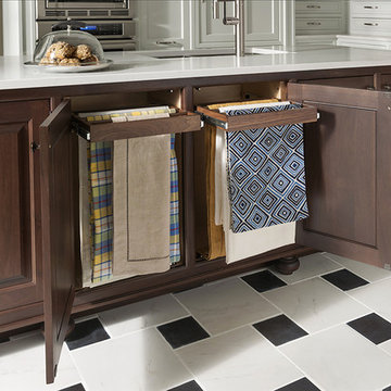Pullout Racks for Towels