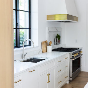ADMIRALS COVE - HOME RENOVATION