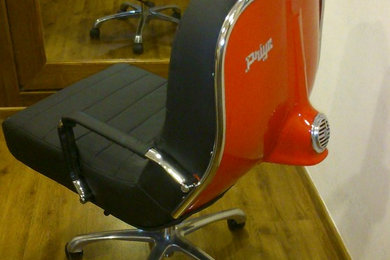Vijay Super Chair