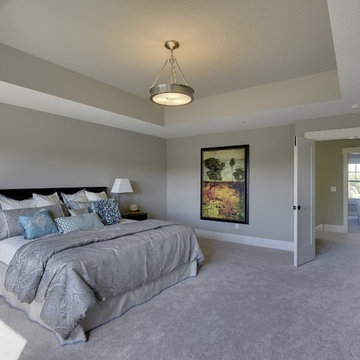 5650 Comstock