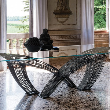 The Hystrix Glass Top Dining Table by Cattelan Italia