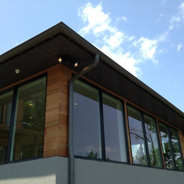 Reversed bead half round gutter
