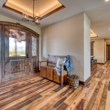 Lone Pine Lodge
