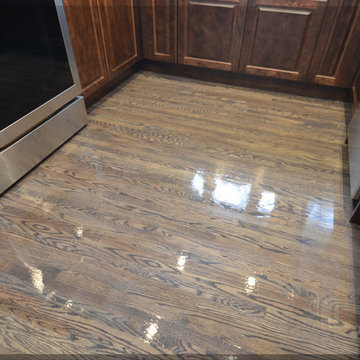 Install & Finish - Red Oak Hardwood Flooring