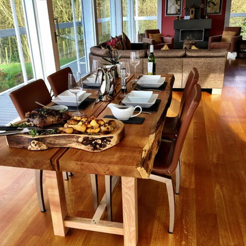 Oak Multiform Dining Tables