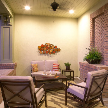 SummerHill Homes Outdoor Spaces: Enclave at Waverly Place Residence 3 Porch