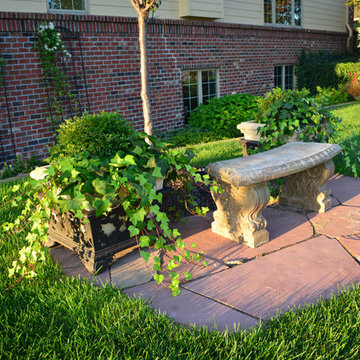 Corner lot Courtyard