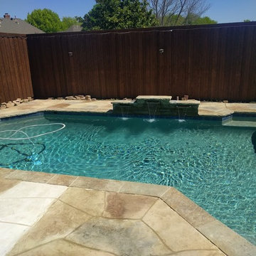 STAMPED CONCRETE OVERLAY : FLAGSTONE PATTERN