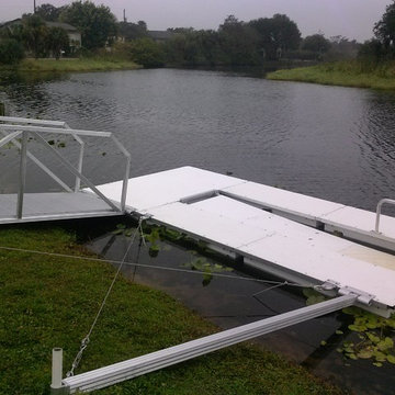 Handicap accessible kakak dock Bradenton FL