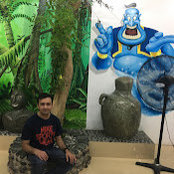 Manis Tiwari's photo
