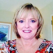 Kim Carter's photo