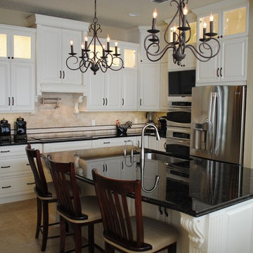 Classic Custom Kitchen - Cabinets by Leverette