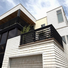 modern beach cottage exterior