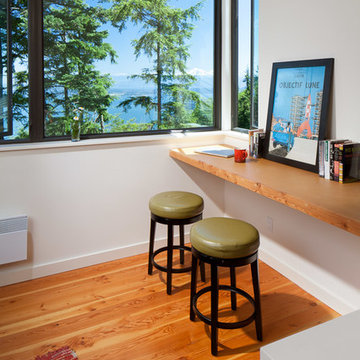 Orcas Island Mountaintop home