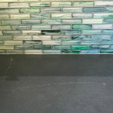 Back splash and Silestone countertop