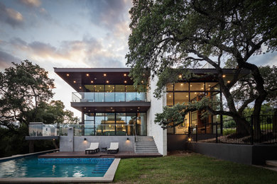 Contemporary pool in Austin.