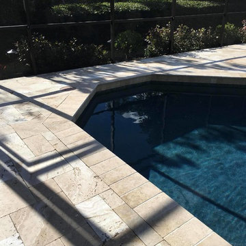 LEONARDO TRAVERTINE
