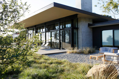 Inspiration for a contemporary home design remodel in Santa Barbara