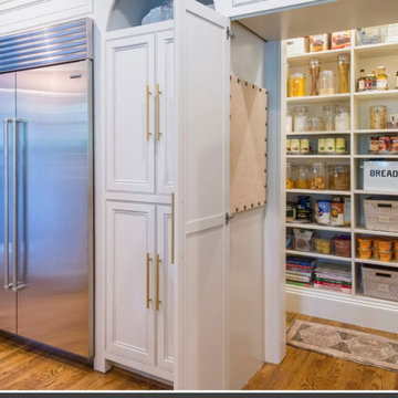 Walk in Pantry