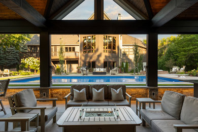 Example of an exterior home design in Minneapolis