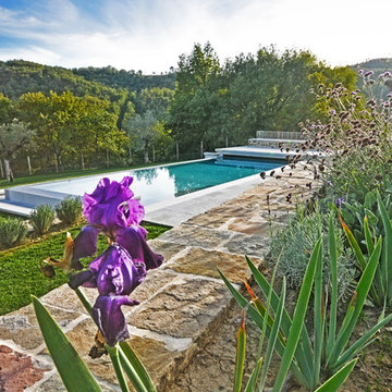 Villa di pietra nelle colline umbre