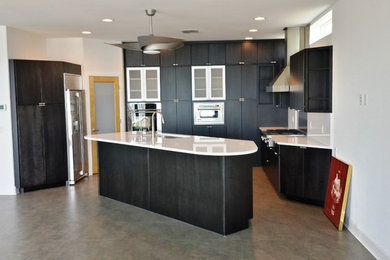 Elegant kitchen photo in Phoenix
