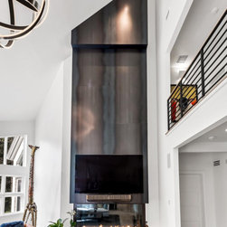 Valleys Crest Residence - Indoor Fireplaces
