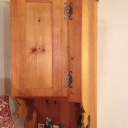 Pine cabinet - Products