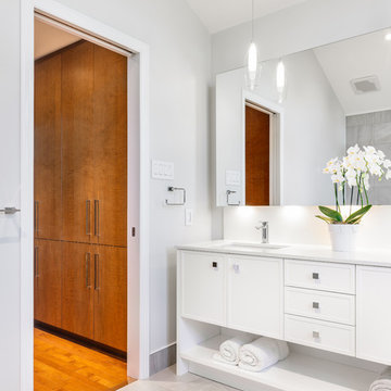 Warm Welcome Walk-In