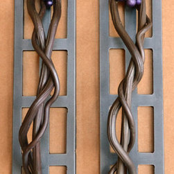 Door Pull - Grape Vine - HH055A - Cabinet And Drawer Handle Pulls