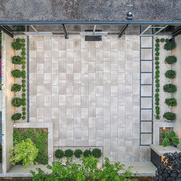 Mid-Century Modern Courtyard