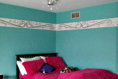 Example of a classic bedroom design in Chicago