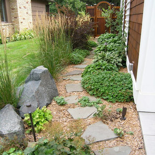 Yard Stones | Houzz