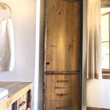 Cabin - Bathrooms