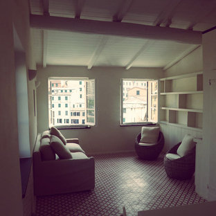 Mediterranes Wohnzimmer in Mailand