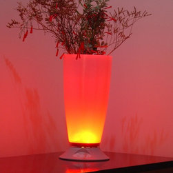 Atmosphere Vase - Outdoor Lighting