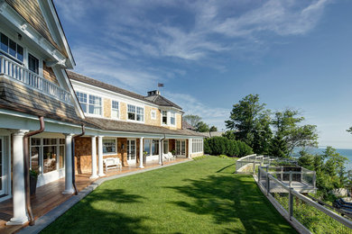 Exterior home photo in Chicago