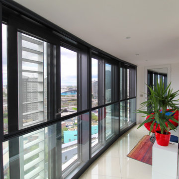 Metropolitan London Apartment