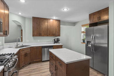 Kitchen photo in Seattle